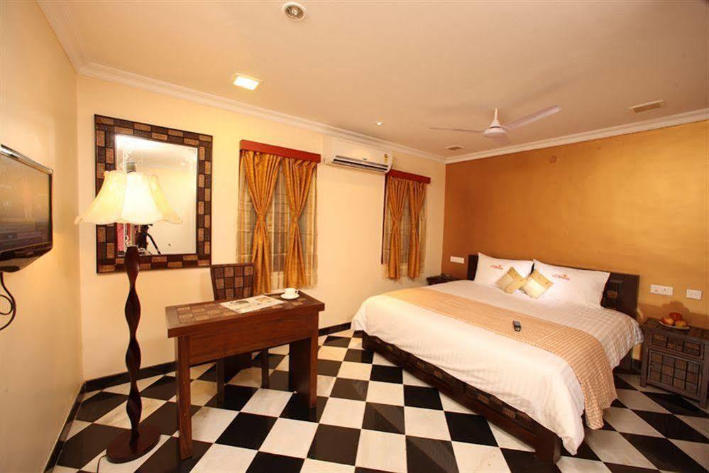 Meenakshi'S Sunshine Hotel Maduraj Zewnętrze zdjęcie